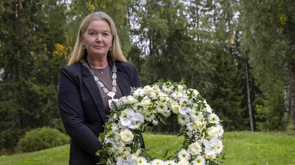 Lenke til artikkel: Ta farvel med kong Harald - kommunen oppretter minnested